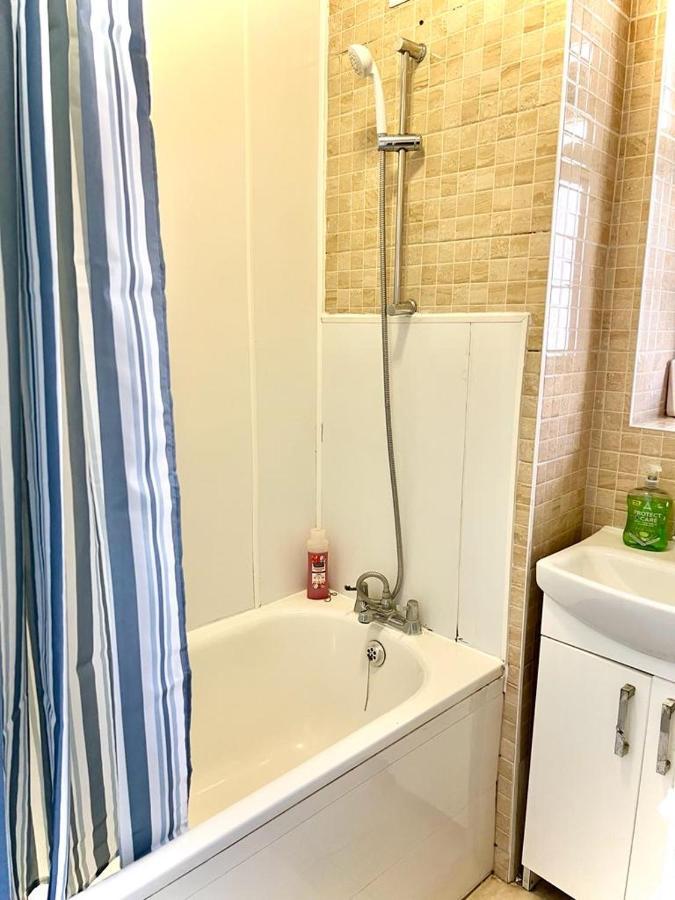 Shadwell Holiday Rooms لندن المظهر الخارجي الصورة